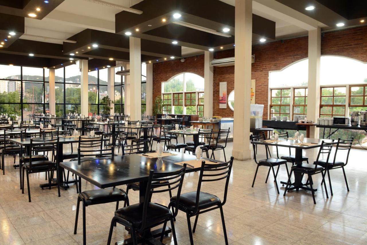 Hotel El Condado Villa Carlos Paz Kültér fotó