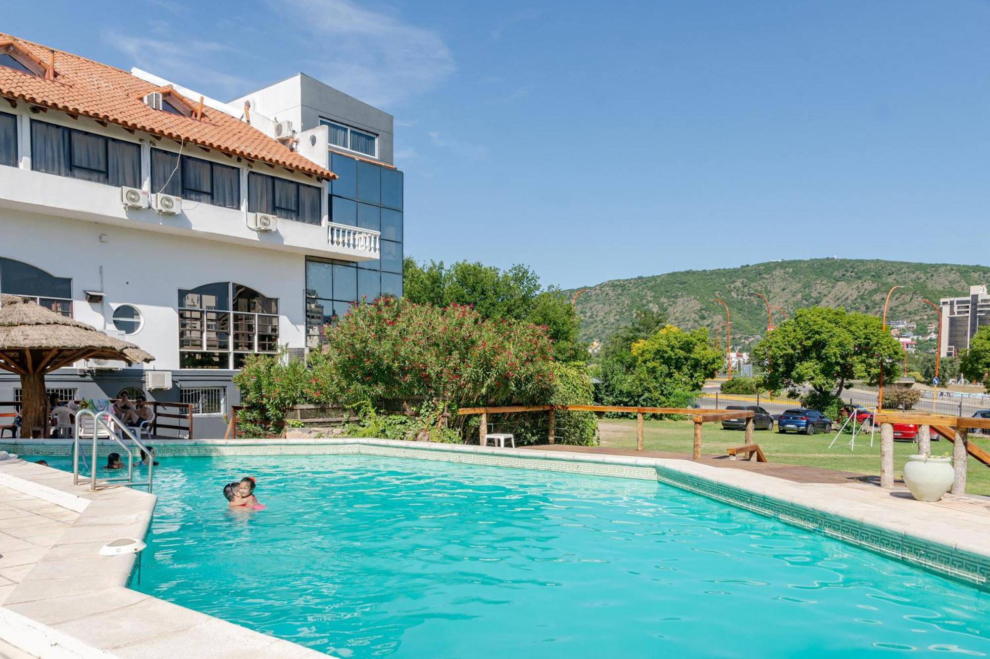 Hotel El Condado Villa Carlos Paz Kültér fotó